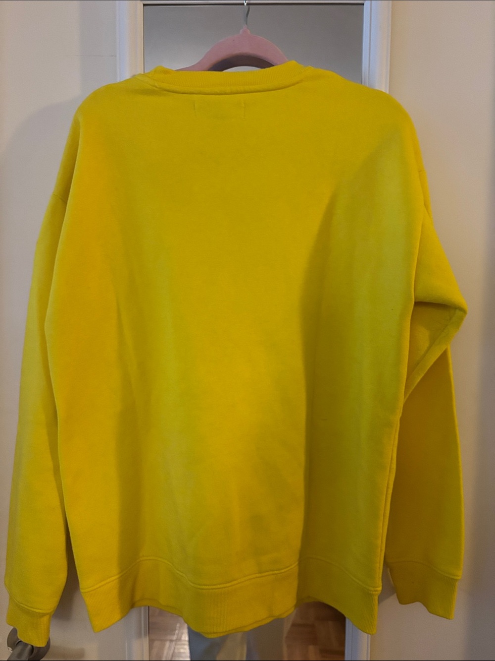 Forever 21 Yellow Crewneck Basquiat Sweatshirt with Black Crown Graphic - Picture 4 of 5
